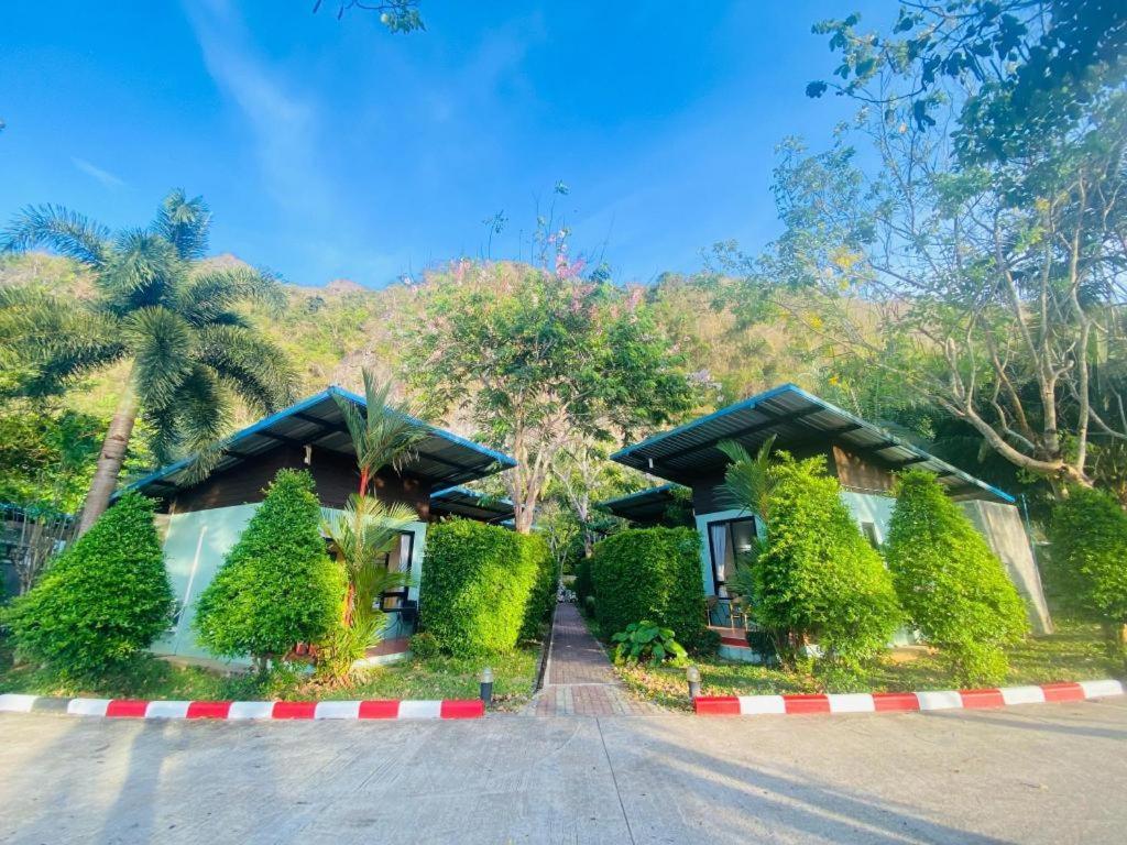 Phuphayot Resort Trang Extérieur photo