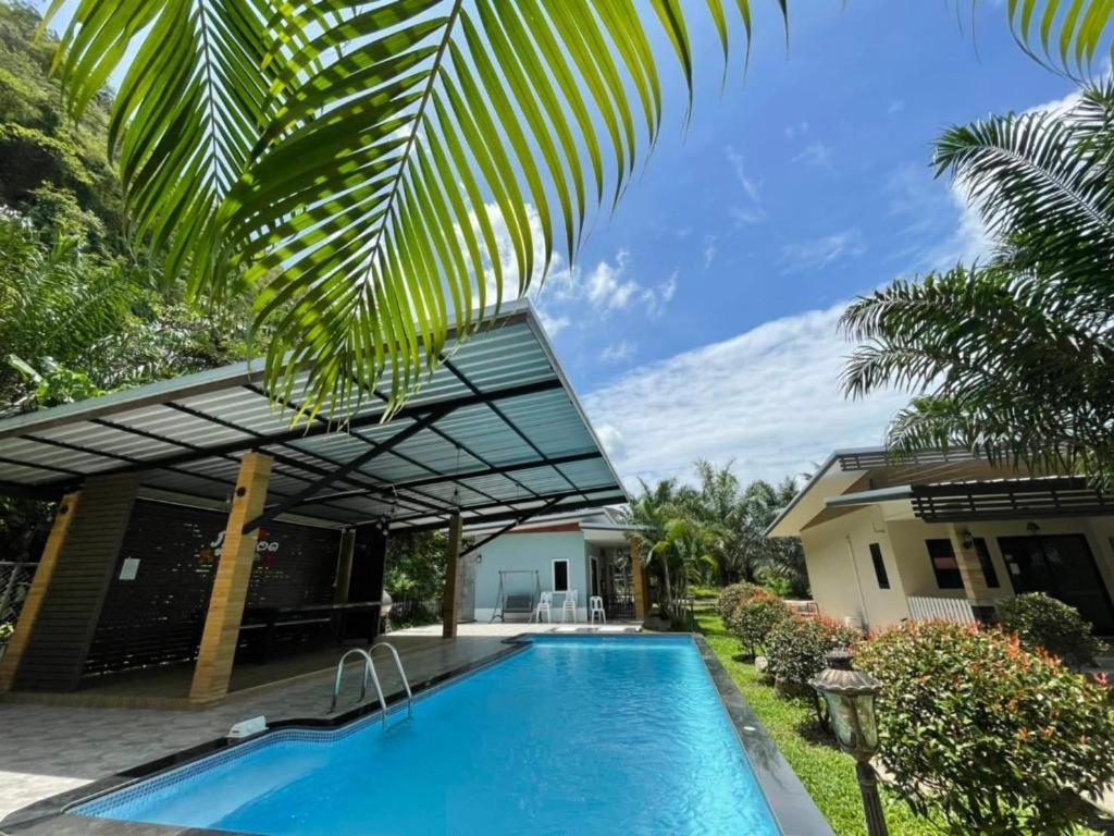 Phuphayot Resort Trang Extérieur photo