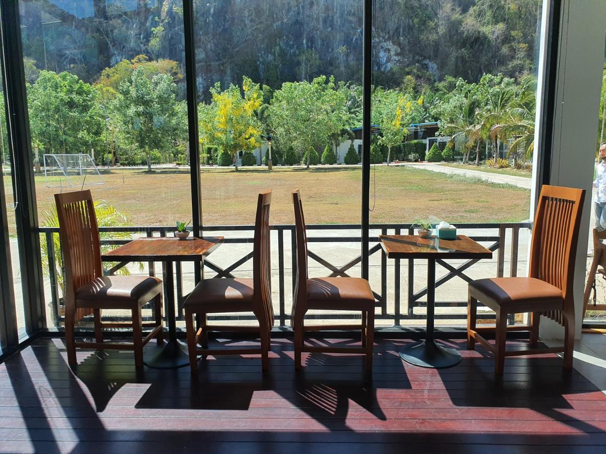 Phuphayot Resort Trang Extérieur photo